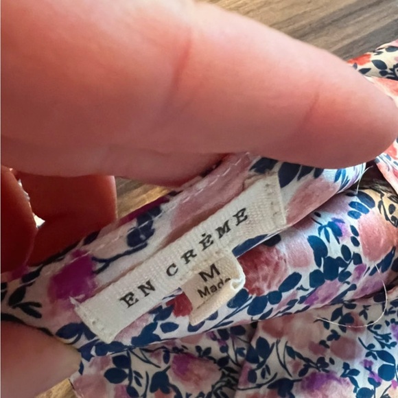 En Creme Floral Pink and Blue Dress - Picture 3 of 4